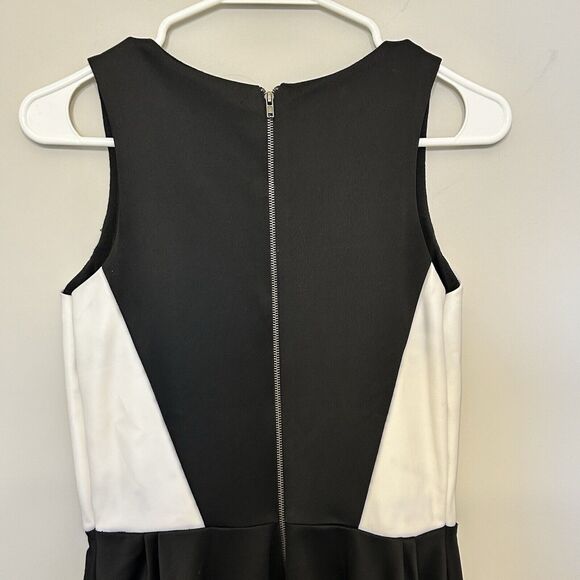 Poof Couture skater dress Womens medium black white Color Block Exposed Zipper - Picture 6 of 10